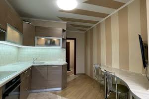 квартира за адресою Добровольців пров., 4