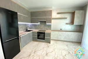 квартира за адресою Добровольців пров., 3