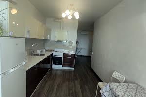 квартира за адресою Перлинна вул., 53