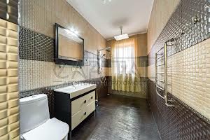 будинок за адресою Кленова вул., 10