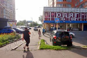 комерційна за адресою Гвардійців-Широнінців вул., 33