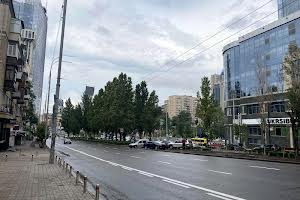 коммерческая по адресу Леси Украинки бульв., 6