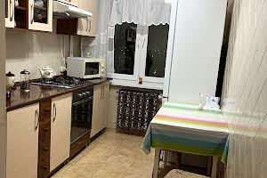 квартира за адресою Янтарна вул., 79