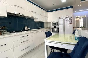 квартира за адресою Степана Бандери просп., 62