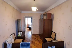 квартира по адресу Дмитрия Апухтина ул., 25