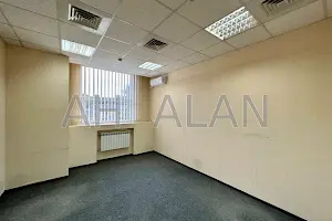 комерційна за адресою Київ, Новокостянтинівська вул., 13/10