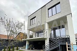 будинок за адресою Листопадна вул., 1