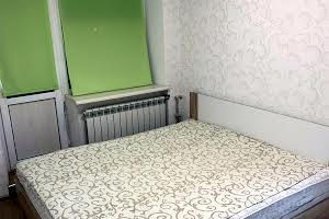 квартира за адресою Космонавтів вул., 73