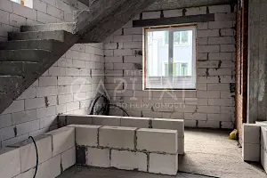 будинок за адресою Конквеста Роберта, 24