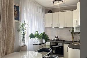 квартира за адресою Василя Сухомлинського вул., 14