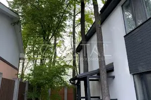 будинок за адресою Весняна вул.