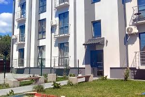 комерційна за адресою Лісорубна вул., 4