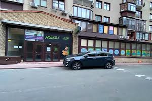 комерційна за адресою Євгена Коновальця вул. (Щорса), 32