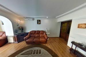 квартира по адресу Островського, 4