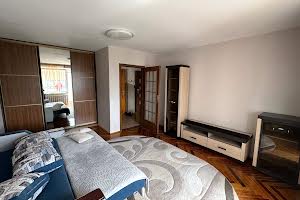 квартира за адресою Петра Панча вул., 12