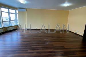 комерційна за адресою Кловський узвіз, 7А