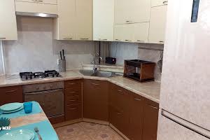 квартира за адресою Дмитра Яворницького просп. (Карла Маркса), 99