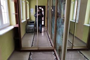 будинок за адресою Незалежності України вул.