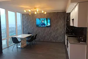 квартира за адресою Дмитра Яворницького просп. (Карла Маркса), 72