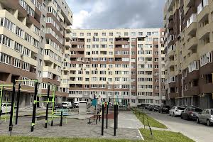 комерційна за адресою Угорська вул., 14и