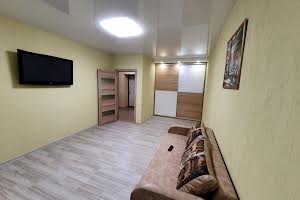 квартира за адресою Академіка Сахарова вул., 16