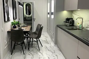 квартира за адресою Святого Теодора пл., 4