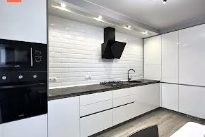 квартира за адресою Зелена вул., 204а