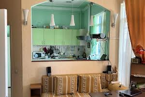 квартира за адресою Театральна вул., 5