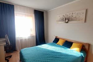 квартира за адресою Автозаводська, 10