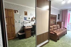 квартира за адресою Короленка вул., 3