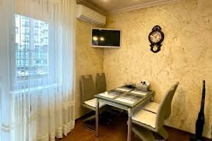 квартира по адресу Героев просп., 21