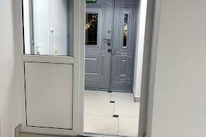 комерційна за адресою Академіка Заболотного вул., 58