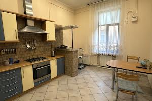 квартира за адресою Івана Франка вул., 63