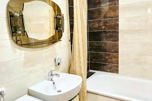 квартира за адресою Червоної Калини просп., 72