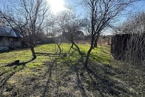 ділянка за адресою Квітнева вул.