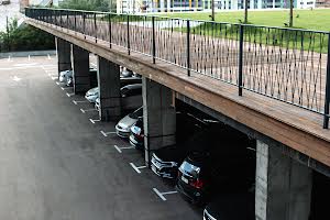 коммерческая по адресу Академіка Книшова ул. (Амурська), 6