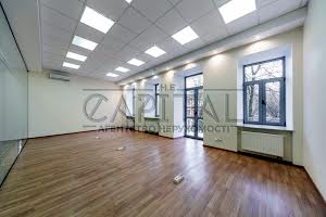 комерційна за адресою Київ, Володимирська вул., 4