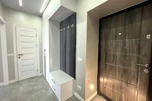 квартира за адресою Височана вул., 18