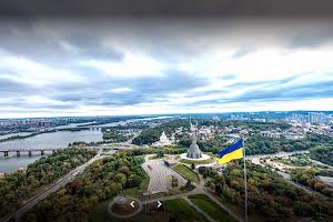 участок по адресу Николая Михновского бульв. (Дружбы Народов), 12