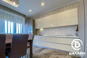 квартира за адресою Дніпровські Пороги вул., 15