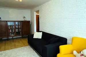квартира за адресою Торгова вул., 1Б