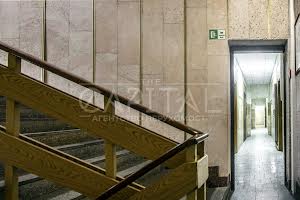 комерційна за адресою Марії Приймаченко бульв. (Академіка Ліхачова), 1/27