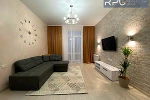 квартира по адресу Строителей ул., 36