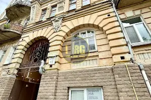 коммерческая по адресу Олеся Гончара ул., 45-А