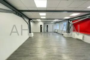 комерційна за адресою Глибочицька вул., 17а