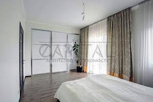 будинок за адресою Кленова вул., 4