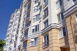 квартира за адресою Карпенка вул., 1