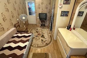 квартира за адресою П'ятницька вул., 49
