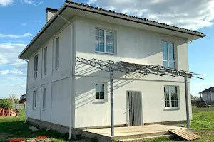 дом по адресу Броварський