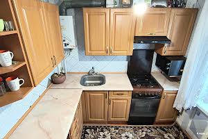 квартира за адресою Заводська вул., 61